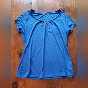 Worthington shirt stretch athlesiure type material pleated next line size - larg